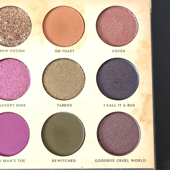 Colourpop Hocus Pocus palette - Picture 6 of 6